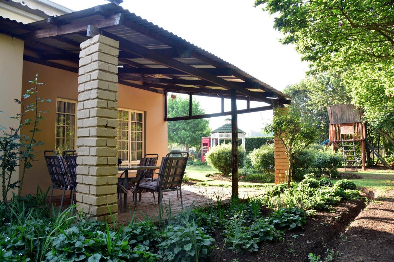 Villa Moria Peace Cottage Даллструм Экстерьер фото