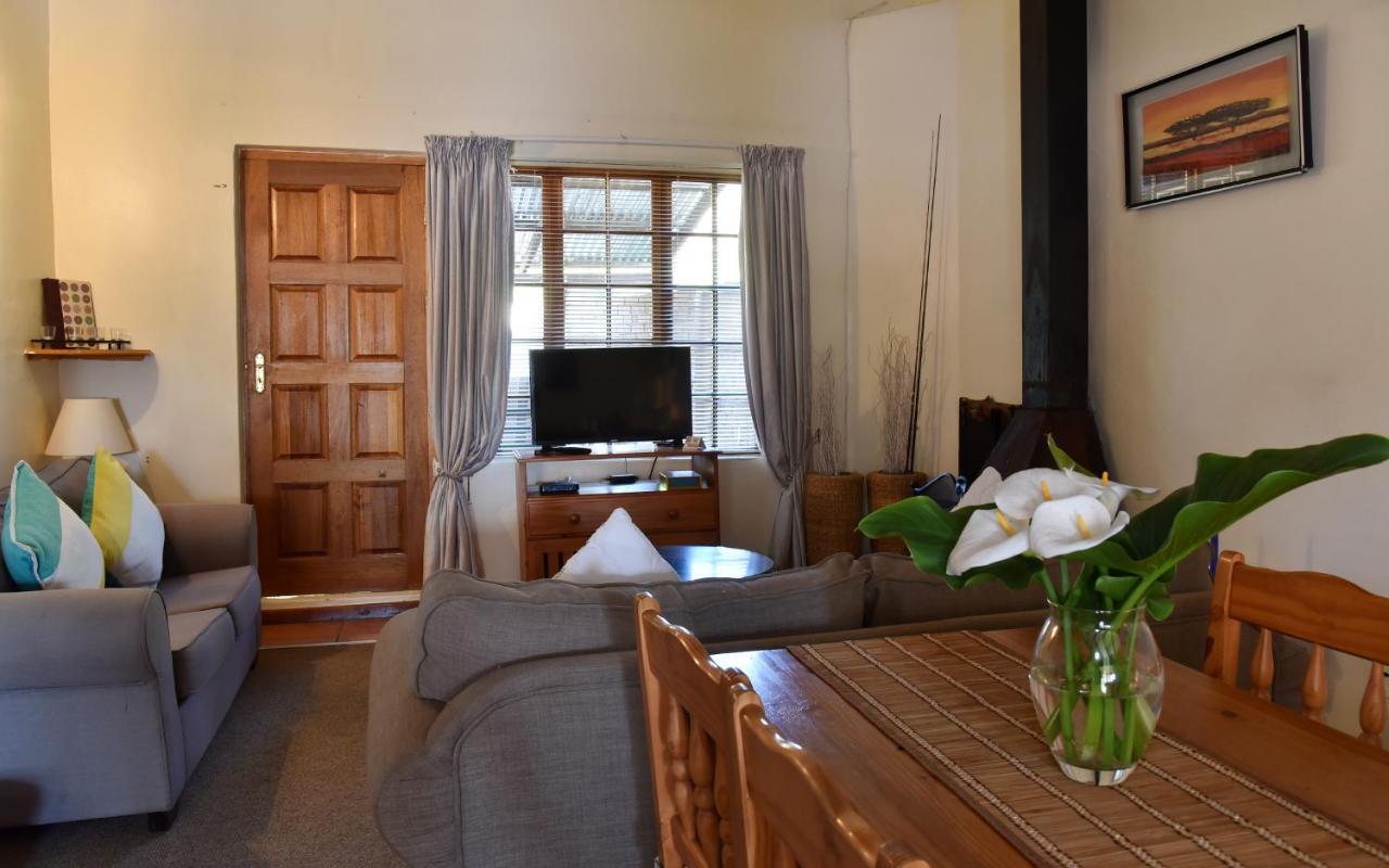 Villa Moria Peace Cottage Даллструм Экстерьер фото