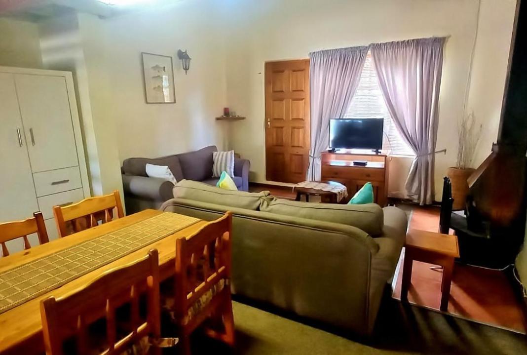 Villa Moria Peace Cottage Даллструм Экстерьер фото